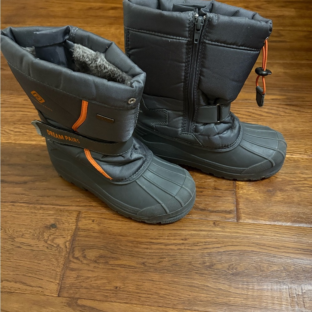 Dream Pairs Kids Boots - Black with Orange Accents